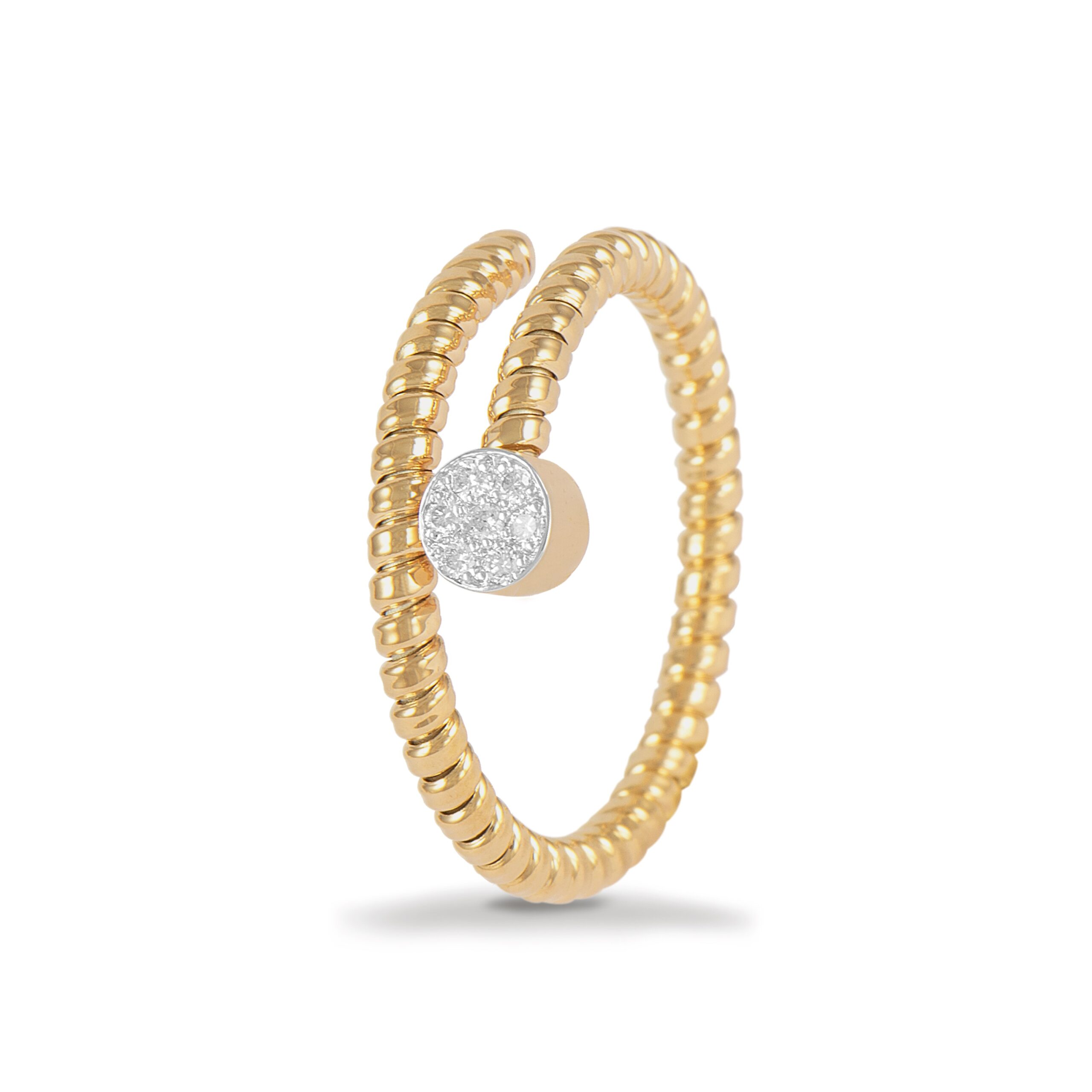 Anillo de oro amarillo con diamantes