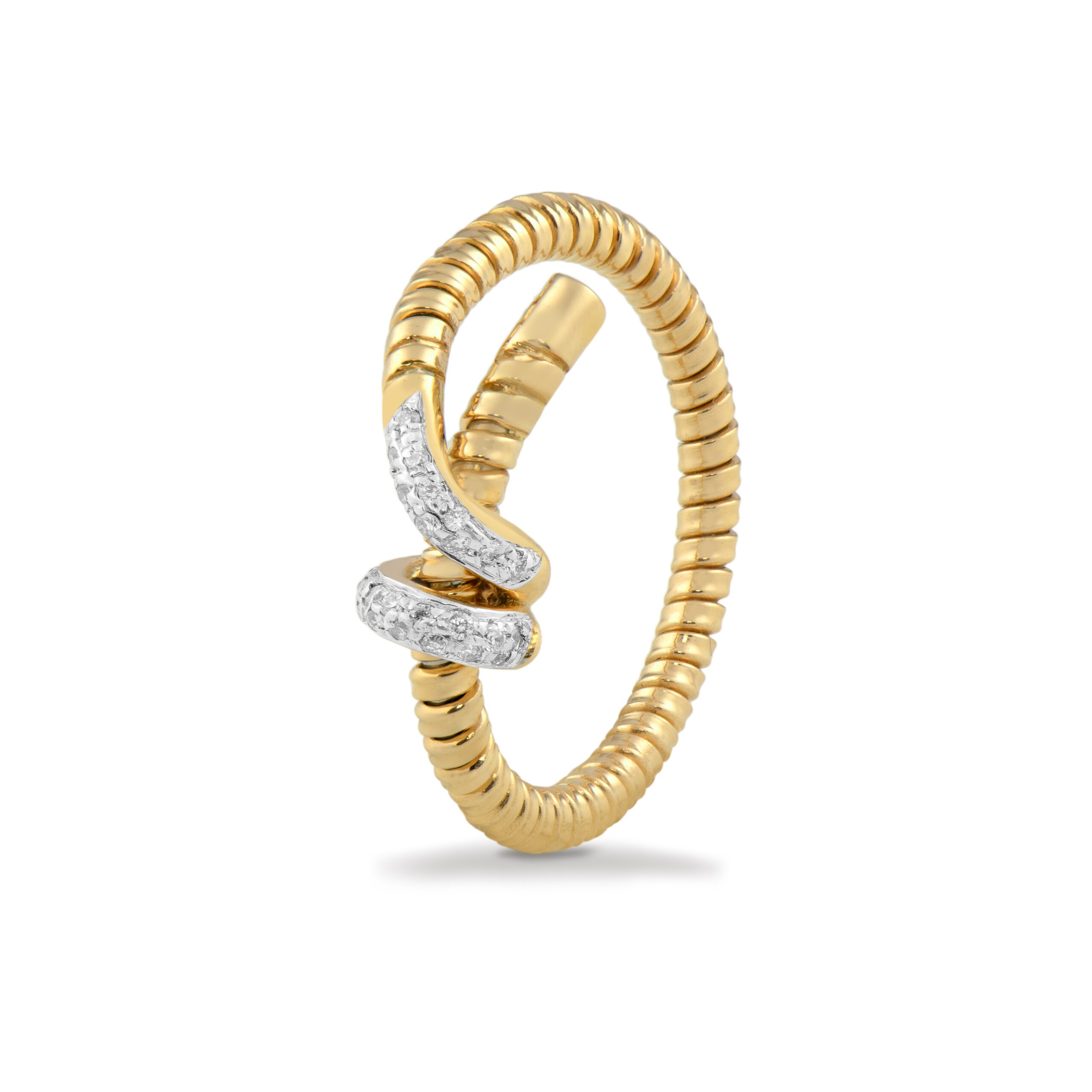 Anillo de oro 18K con diamantes blancos